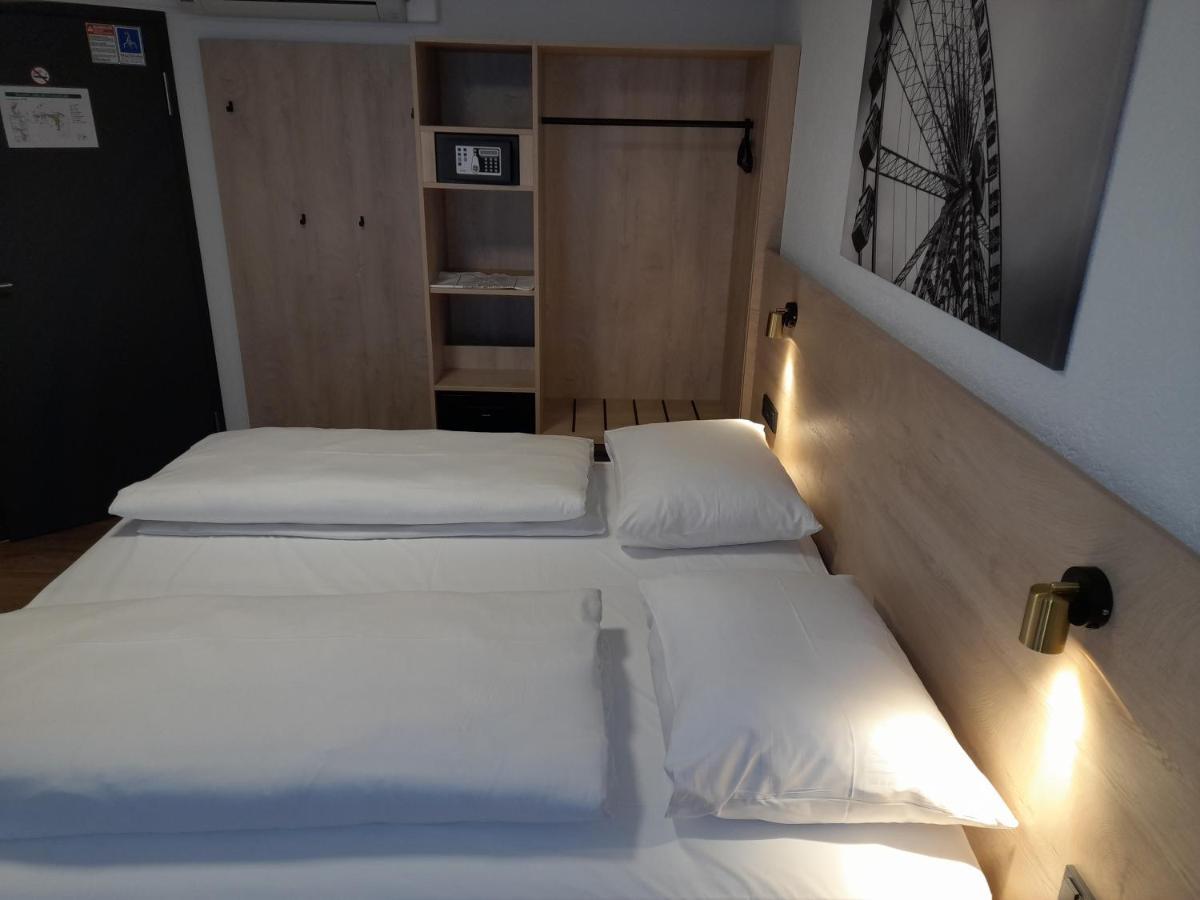 Hotel Am Park Rust Ngoại thất bức ảnh