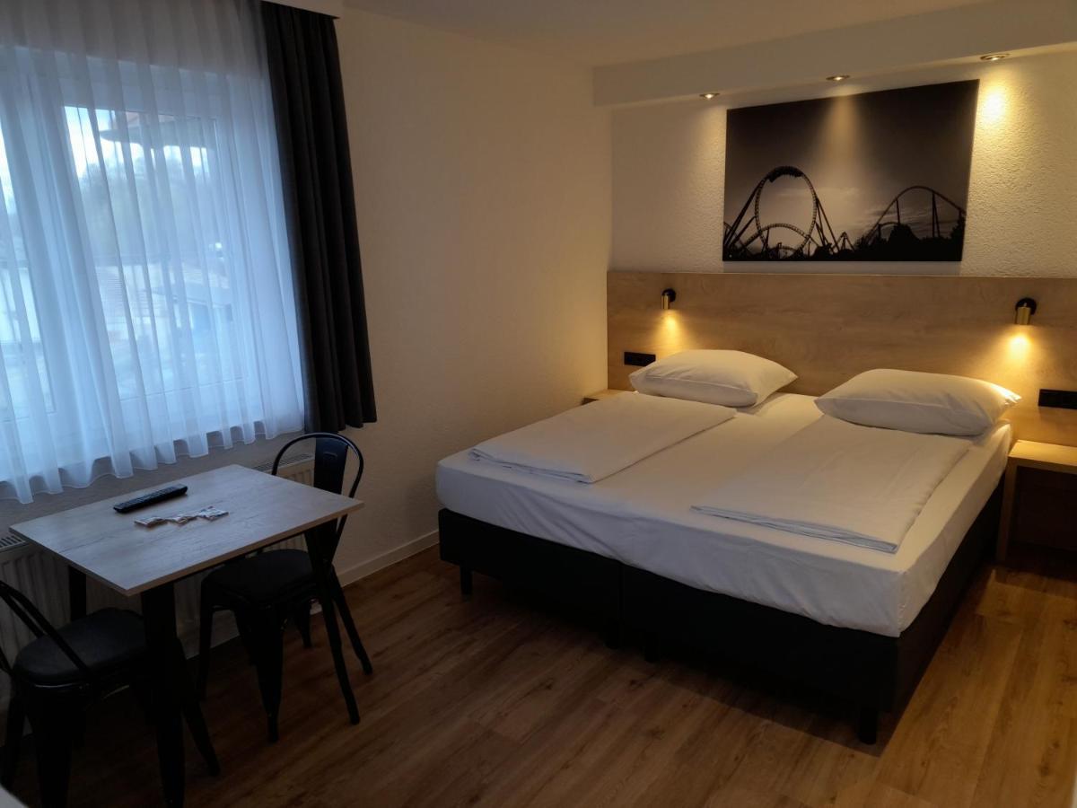 Hotel Am Park Rust Ngoại thất bức ảnh